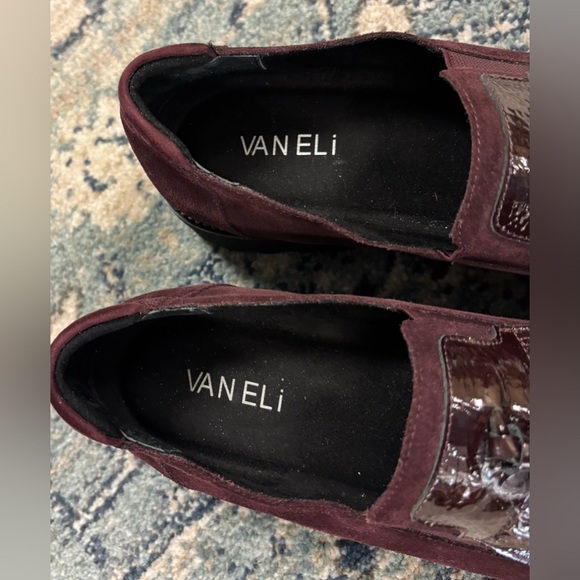 Van Eli Women's Burgundy Suede Patent Leather Brogues, size 10 - Picture 3 of 7